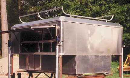 Alum_Truck_Boxes_b.jpg (14032 bytes)