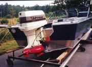 Transom_2_a.jpg (4543 bytes)